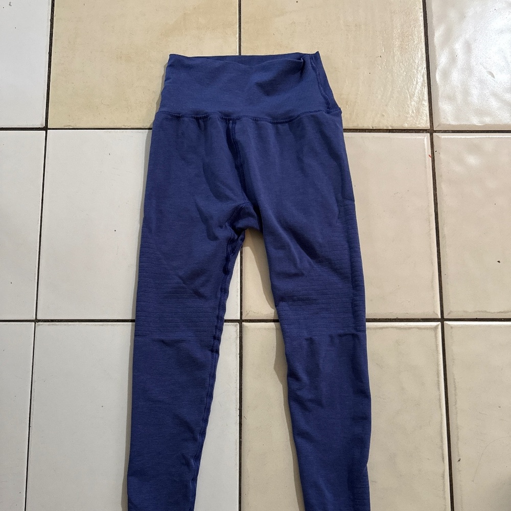 Women’s Small Alphalete leggings